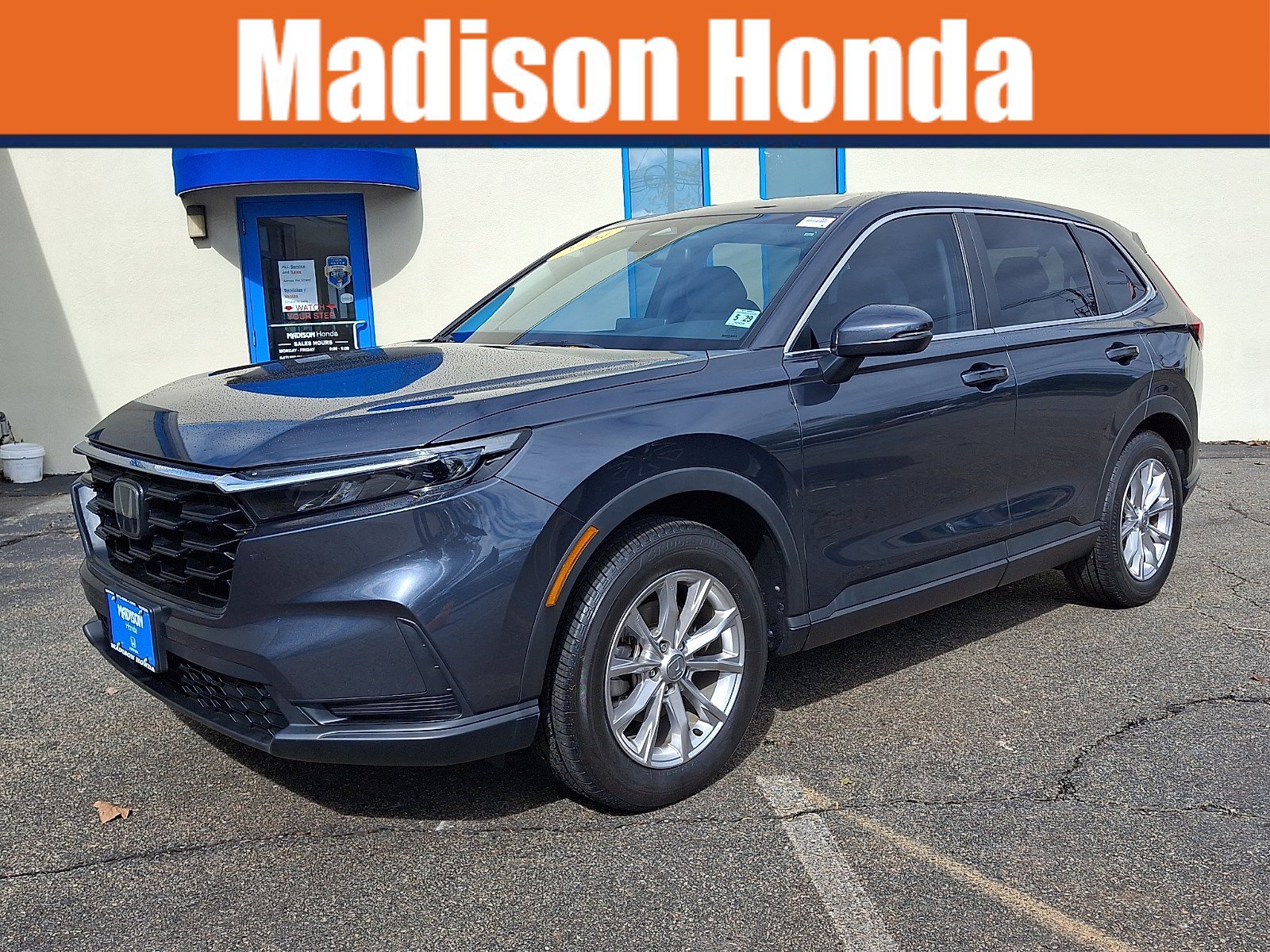 Used 2024 Honda CR-V EX image 1