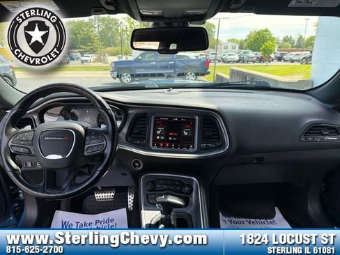 Used 2020 Dodge Challenger R/T w/ Blacktop Package RWD image 15