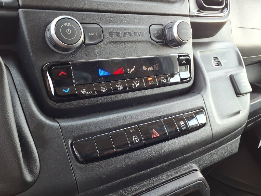 New 2026 RAM ProMaster 2500 w/ Convenience Group FWD image 15