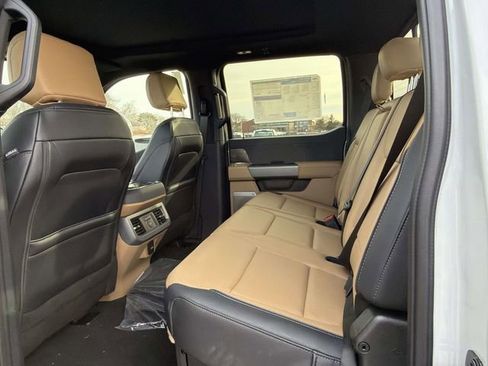 New 2026 Ford F350 Lariat w/ Black Appearance Package image 7