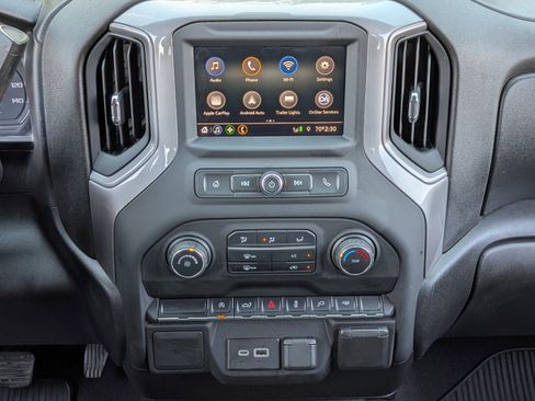 Used 2021 Chevrolet Silverado 1500 Custom image 25