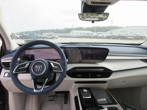 New 2026 Buick Enclave Avenir image 17