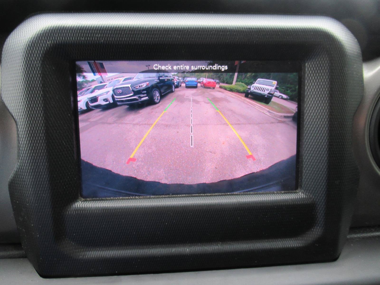 Used 2022 Jeep Wrangler Sport AWD/4WD image 28