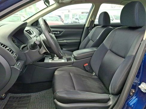 Used 2017 Nissan Altima 2.5 SR FWD image 17