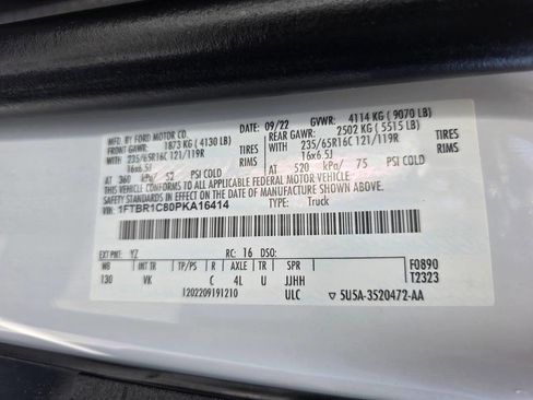 Used 2023 Ford Transit 250 Medium Roof RWD image 26