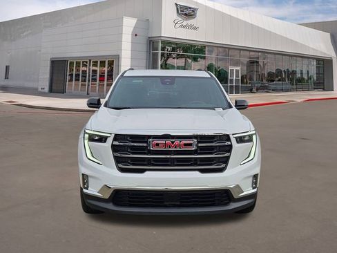 Used 2024 GMC Acadia Elevation image 2