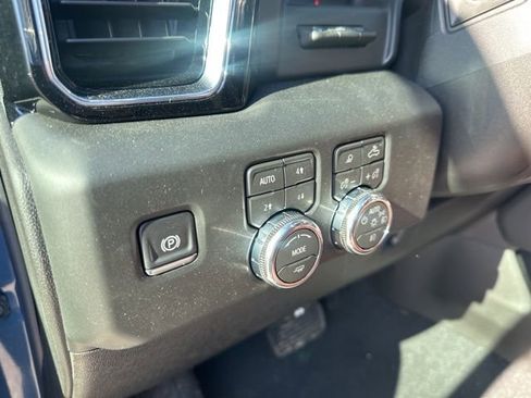 New 2026 GMC Sierra 2500 Denali Ultimate image 16