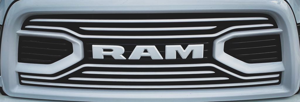 Used 2018 RAM 3500 Laramie w/ Sport Appearance Group AWD/4WD image 20