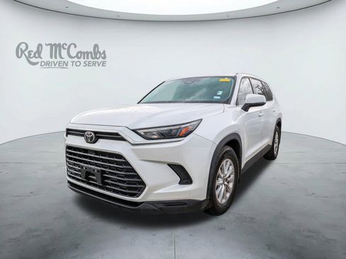 Used 2024 Toyota Grand Highlander FWD image 1