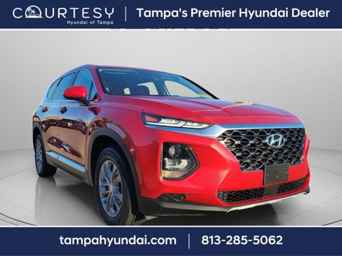 Used 2019 Hyundai Santa Fe SE image 4