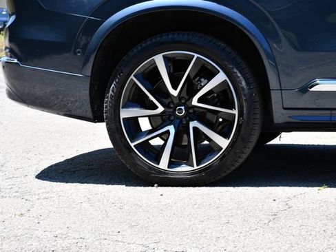 Used 2024 Volvo XC90 B6 Plus w/ Protection Package Premier AWD/4WD image 10