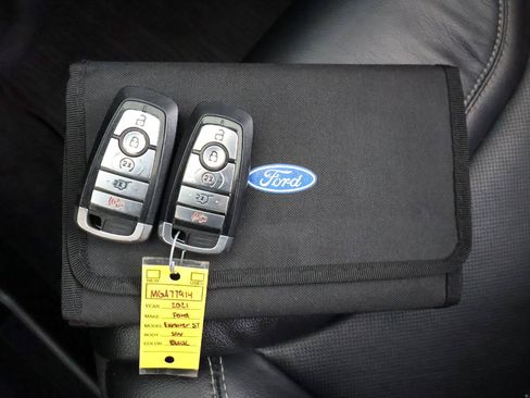 Used 2021 Ford Explorer ST w/ Equipment Group 401A AWD/4WD image 28