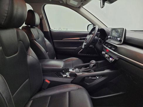 Used 2020 Kia Telluride LX image 21