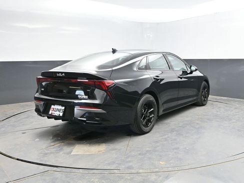 Used 2025 Kia K5 LXS FWD image 8