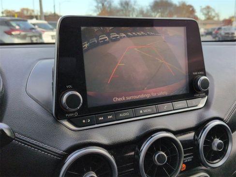 Used 2020 Nissan Sentra SV image 13