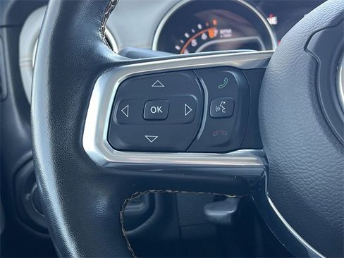 Used 2022 Jeep Gladiator Overland image 21