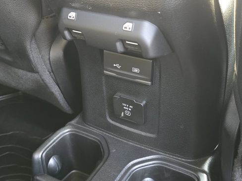 Used 2020 Jeep Gladiator Rubicon image 31