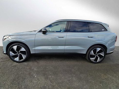 Used 2025 Volvo EX90 Ultra image 6