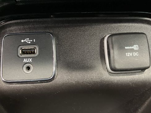 Used 2020 Jeep Compass Limited image 17