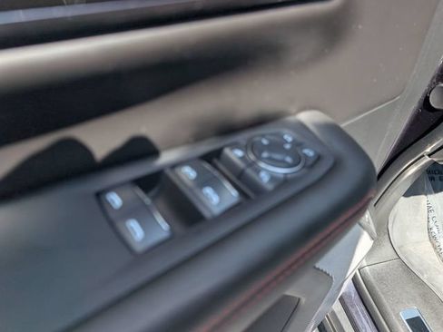 Used 2025 GMC Yukon XL AT4 Ultimate w/ LPO, Floor Liner Package AWD/4WD image 16