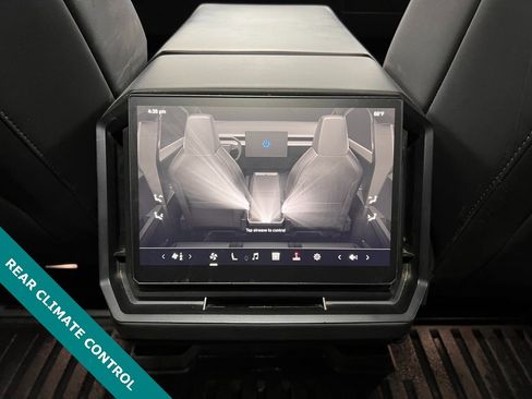 Used 2024 Tesla Cybertruck AWD Crew Cab image 11