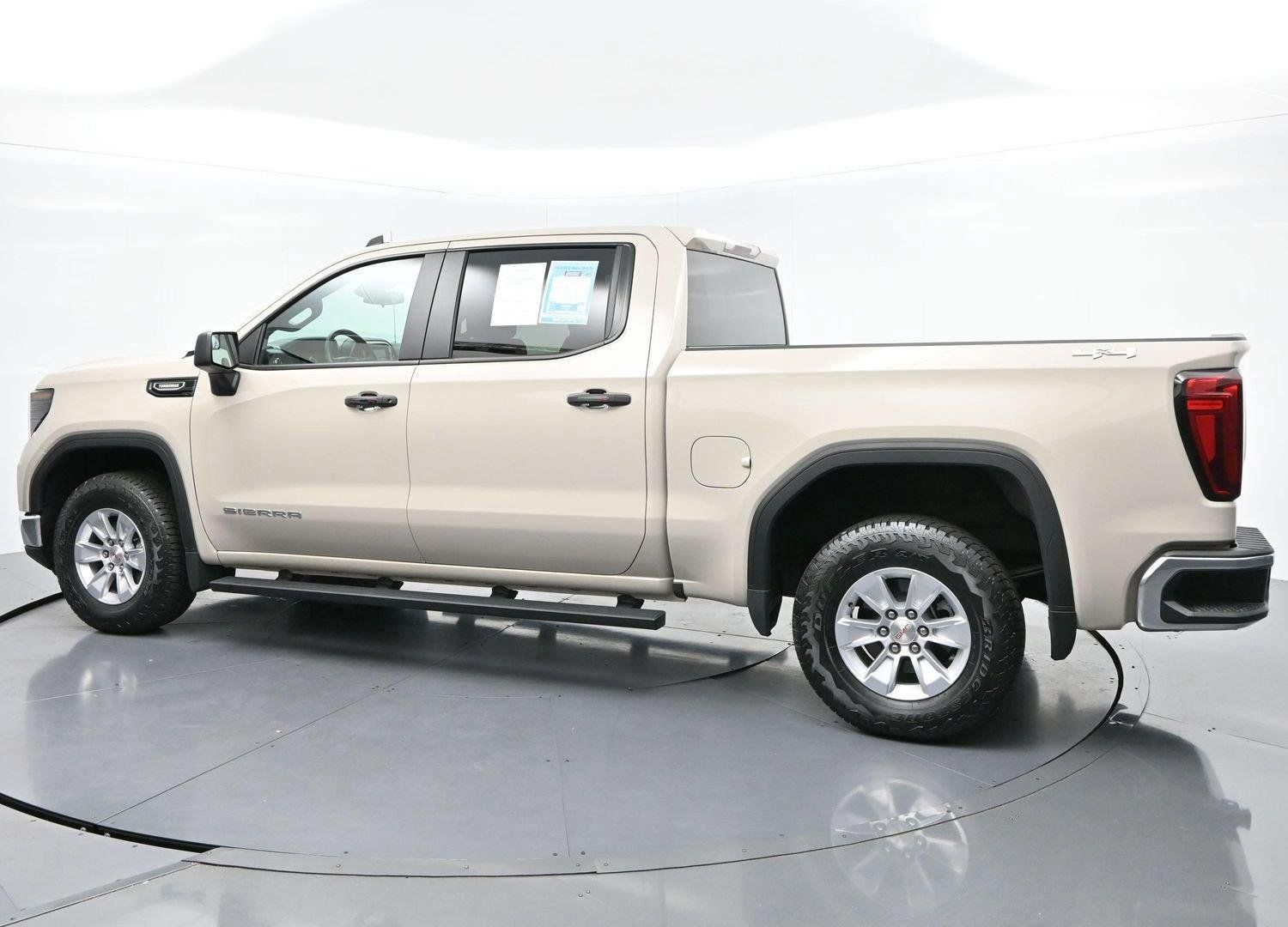 Used 2026 GMC Sierra 1500 Pro w/ Pro Value Package AWD/4WD image 5