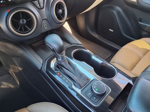 Used 2023 Chevrolet Blazer Premier w/ Enhanced Convenience Package image 25