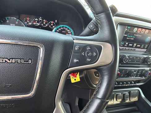 Used 2017 GMC Sierra 2500 Denali w/ Duramax Plus Package image 20