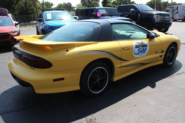 Used 2002 Pontiac Firebird Trans Am RWD image 11
