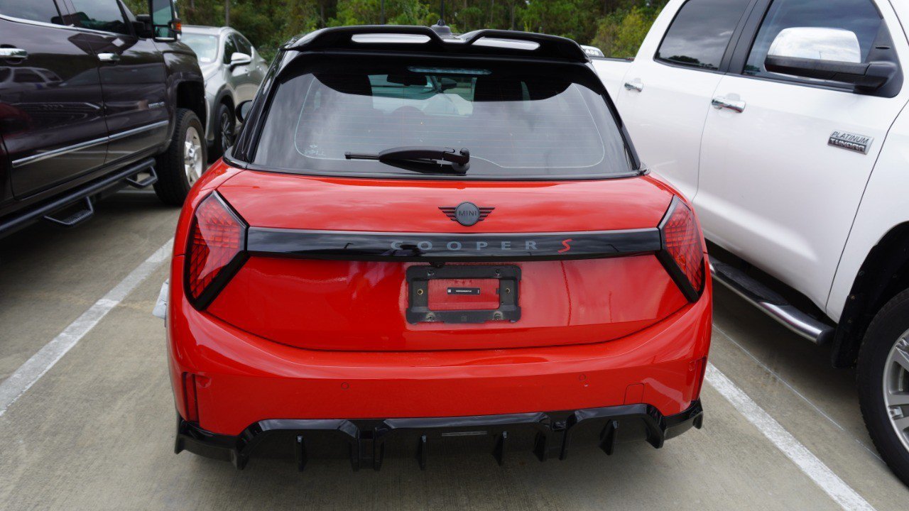 Used 2025 MINI Cooper S FWD image 5