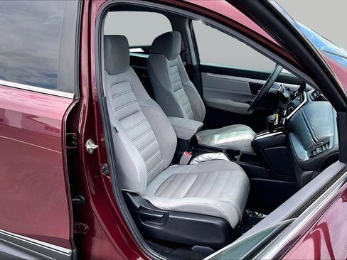 Used 2019 Honda CR-V LX image 5