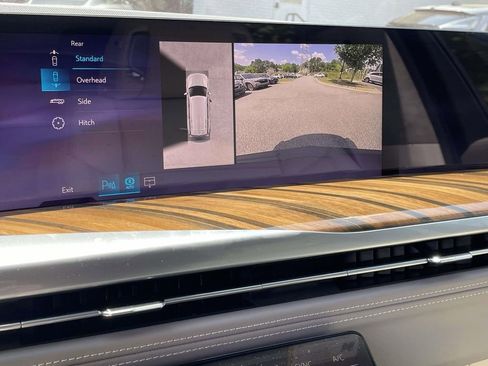 New 2026 Cadillac Escalade Platinum Sport AWD/4WD image 29