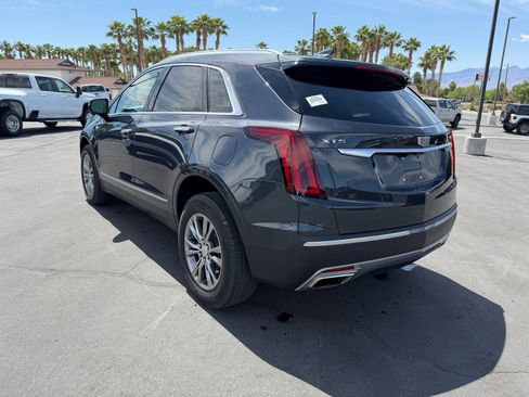 Used 2023 Cadillac XT5 Premium Luxury w/ Technology Package FWD image 5