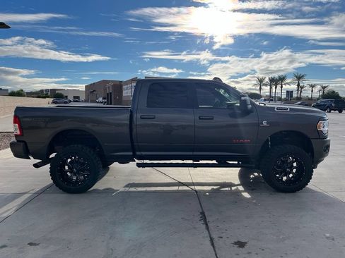 Used 2023 RAM 2500 Big Horn w/ Level 1 Equipment Group AWD/4WD image 8