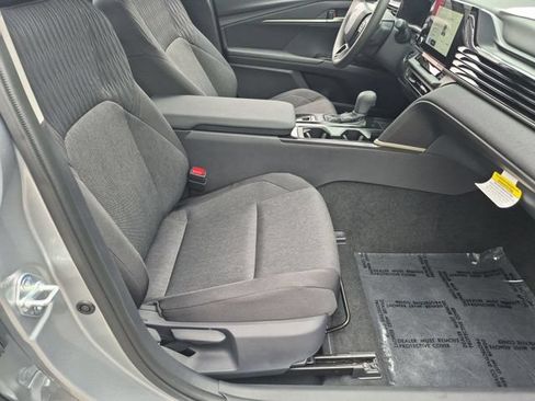 Certified 2026 Toyota Camry LE FWD image 32