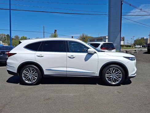 Used 2023 Acura MDX SH-AWD w/ Advance Package image 8