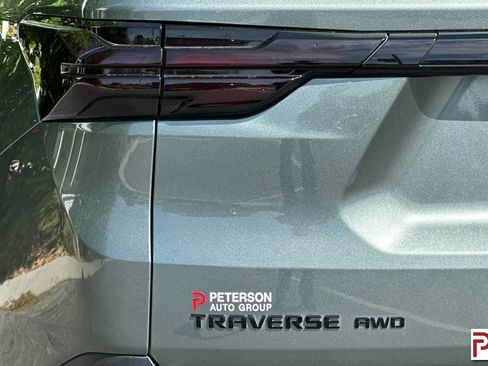 Certified 2023 Chevrolet Traverse LT w/ Midnight/Sport Edition AWD/4WD image 34