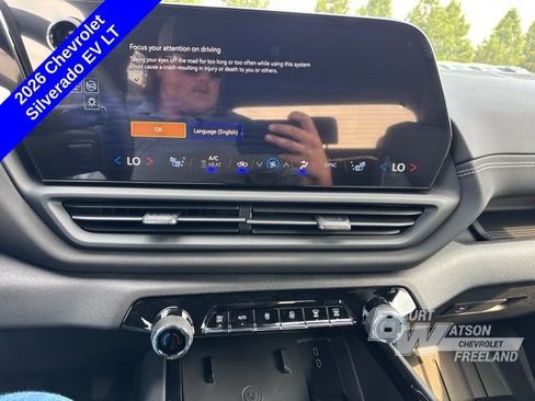 New 2026 Chevrolet Silverado EV LT AWD/4WD image 18