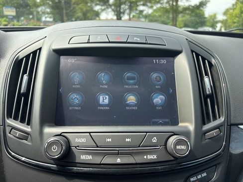 Used 2016 Buick Regal Premium image 23