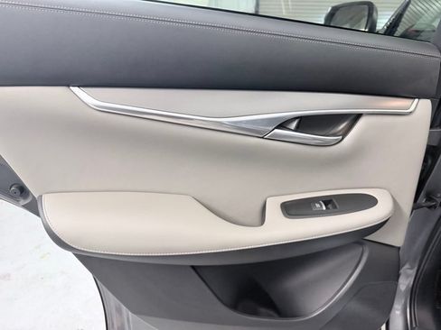 Certified 2023 INFINITI QX50 Luxe FWD image 30