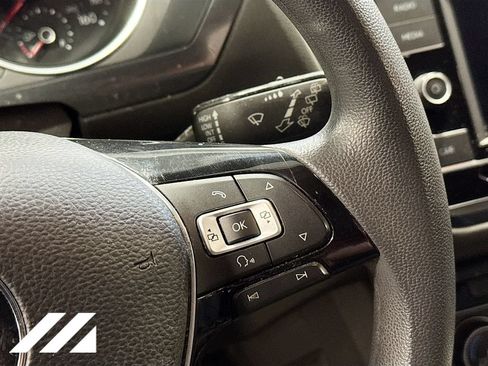 Used 2018 Volkswagen Tiguan S w/ 3rd Row Seat Package AWD/4WD image 12