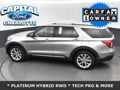 Used 2023 Ford Explorer Platinum w/ Technology Package image 34
