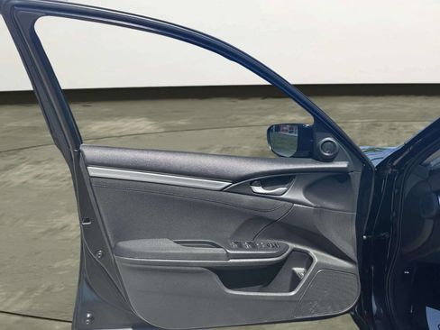 Used 2016 Honda Civic EX-T image 9