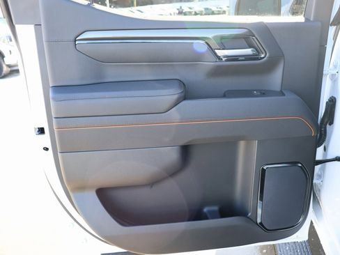 New 2026 GMC Sierra 1500 AT4 w/ Technology Package image 28