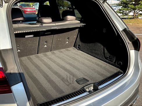 Used 2025 Mercedes-Benz GLE 53 AMG 4MATIC image 32