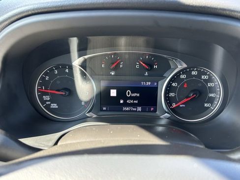 Used 2023 GMC Acadia SLT image 18