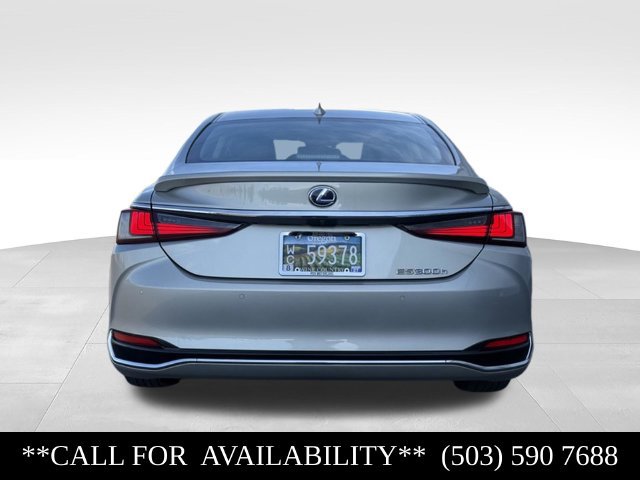 Used 2019 Lexus ES 300h w/ Premium Package FWD image 4