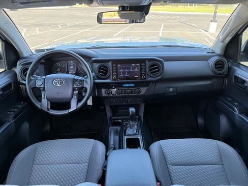 Used 2023 Toyota Tacoma SR AWD/4WD image 31