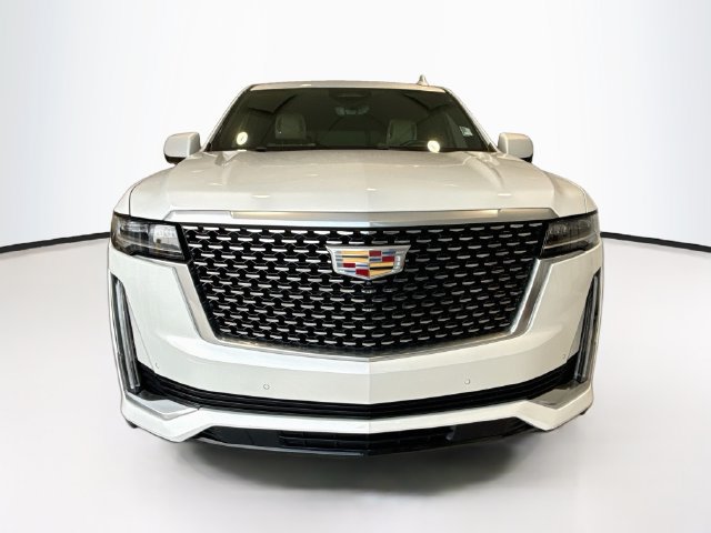 Used 2023 Cadillac Escalade Premium Luxury w/ LPO, Floor Liner Package AWD/4WD image 2