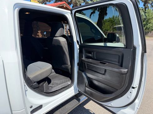 Used 2022 RAM 2500 Tradesman AWD/4WD image 26